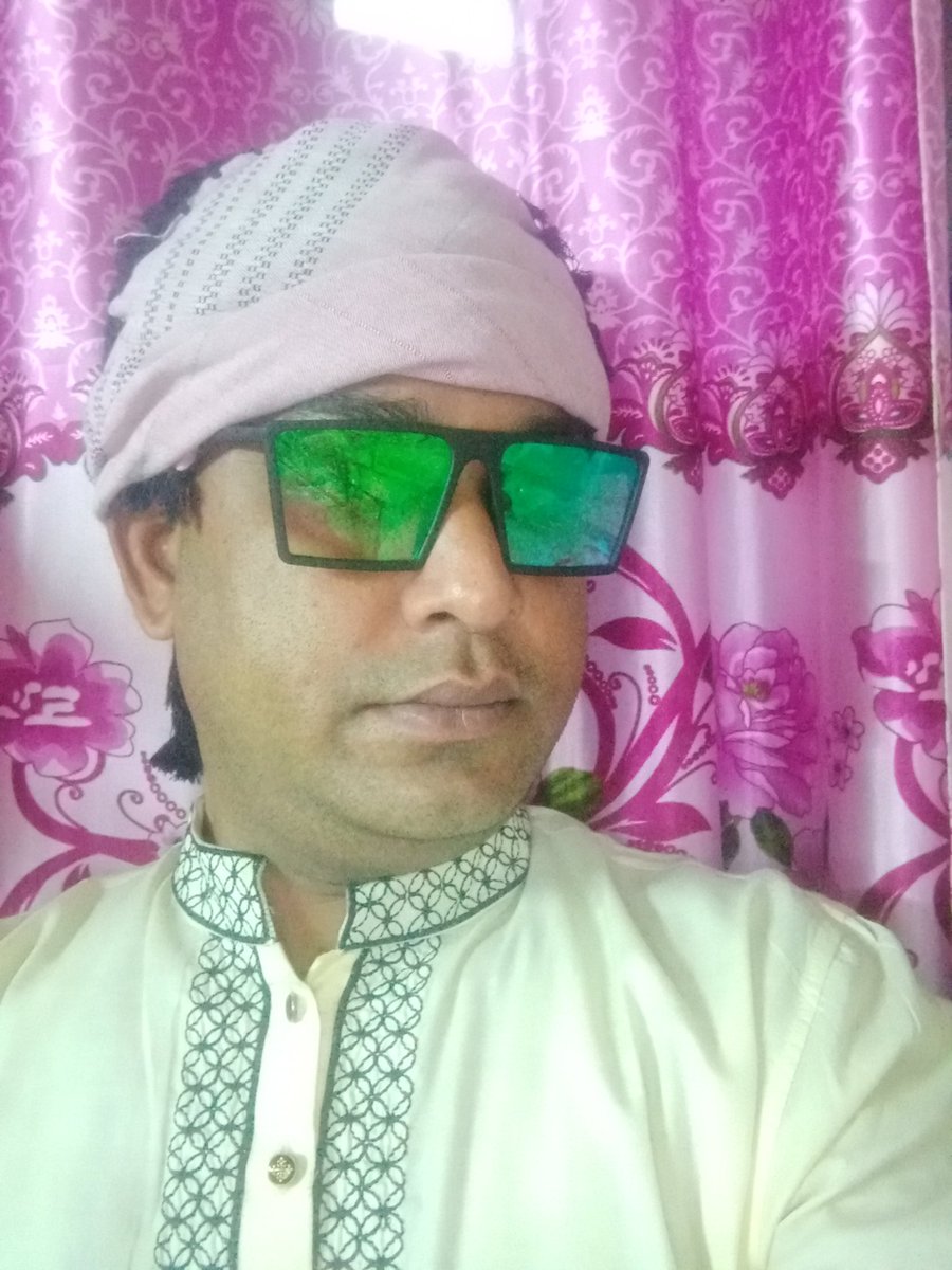 SentuAli14's tweet photo. আল্লাহ সর্বশক্তিমান। https://t.co/CtGnf1Eui2