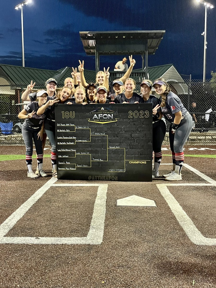 jalynkopp's tweet photo. What a ride! Proud is an understatement! I couldn’t be more thankful to be apart of this amazing group! We played 16 games to make it to the championship game but just fell short! This team gave it all not only for the game but for each other! Love this group💗 @DreamsIndy https://t.co/qxU9J1KDbD