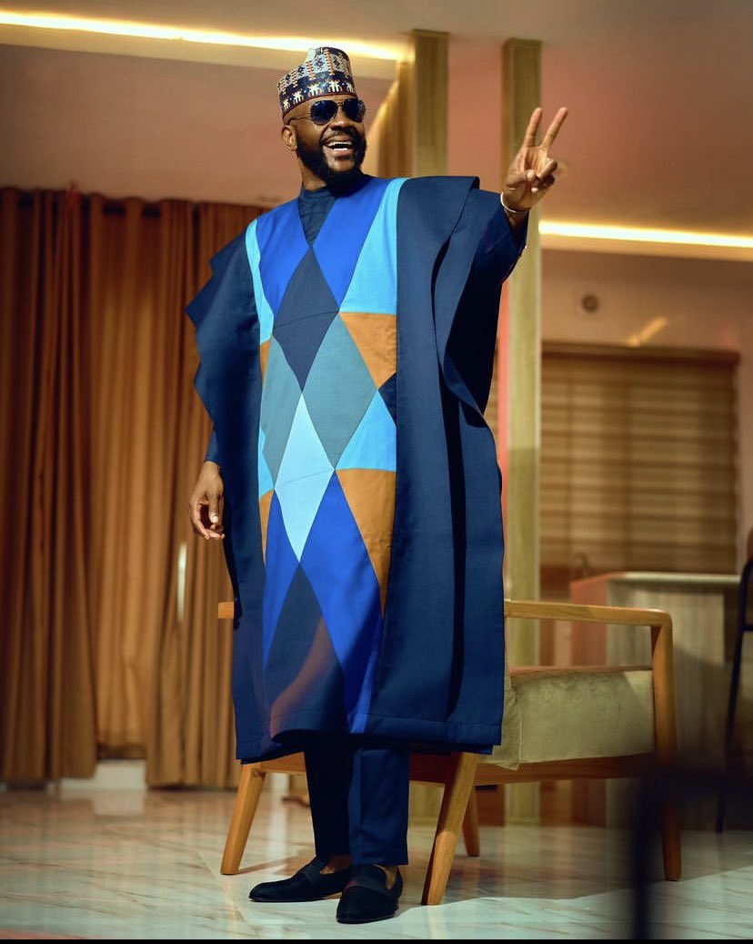 T_B_Jacque's tweet photo. We’re in yet a new season and Ebuka is serving us hot looks as usual 😍#BBNaijaAllStar https://t.co/fLLK1xujP8