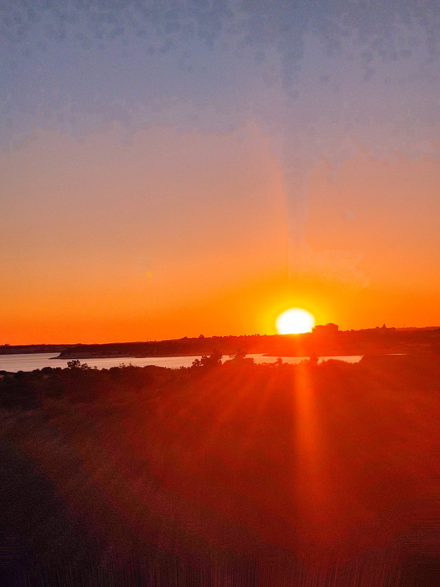 Günü ülke gündeminden uzak böyle bir yerde tamamladım.