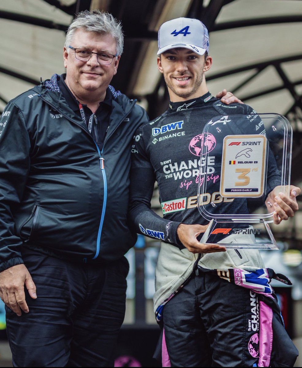 Alpine F1 TEAM FAN FR 🇫🇷 (@alpinef1team_fr) on Twitter photo Otmar Szafnauer n’est plus un membre d’Alpine à partir d’aujourd’hui.
Malgré les critiques, je tiens à le remercier d’avoir travaillé pour l’équipe Otmar Szafnauer n’est plus un membre d’Alpine à partir d’aujourd’hui.
Malgré les critiques, je tiens à le remercier d’avoir travaillé pour l’équipe