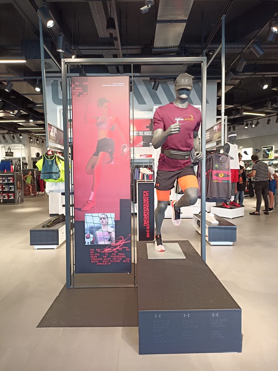 trendmecra's tweet photo. Under Armour https://t.co/NFFMxPb3Z0