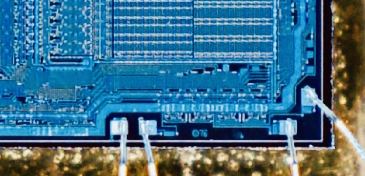 duke_cpu's tweet photo. Not a flower but the symbol of United States bicentennial (American Revolution 200 years in 1976). I added a macroshot with the respective zoom in. #intersil (now #Renesas) https://t.co/vDI6KlAHWf