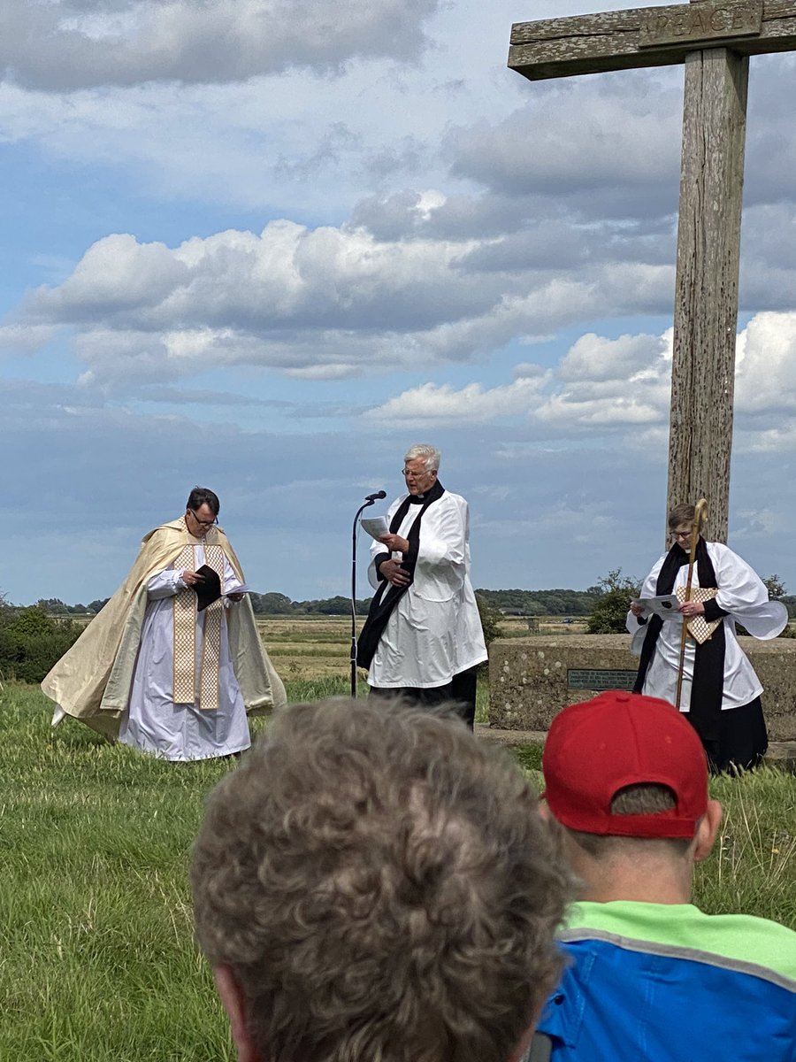 @thecluckery tweet media