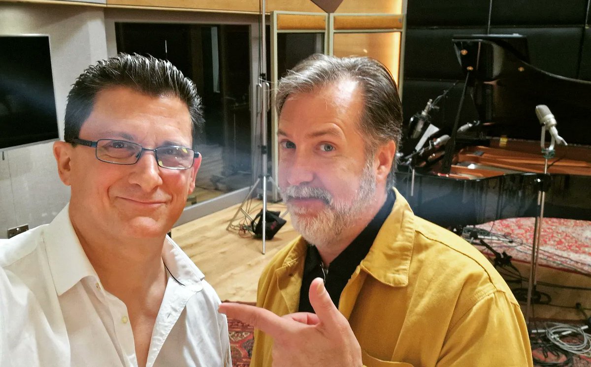 Amazing session yesterday at Abbey Road Studios with producer @brian_brodeur and @EastMainMedia! Tracked over 12 songs. Alot of work done. Looking forward to the mixes and what we finalise for this NYC/London album. 🎶🎹🎙️
#music #vocals #piano #love #london #nyc