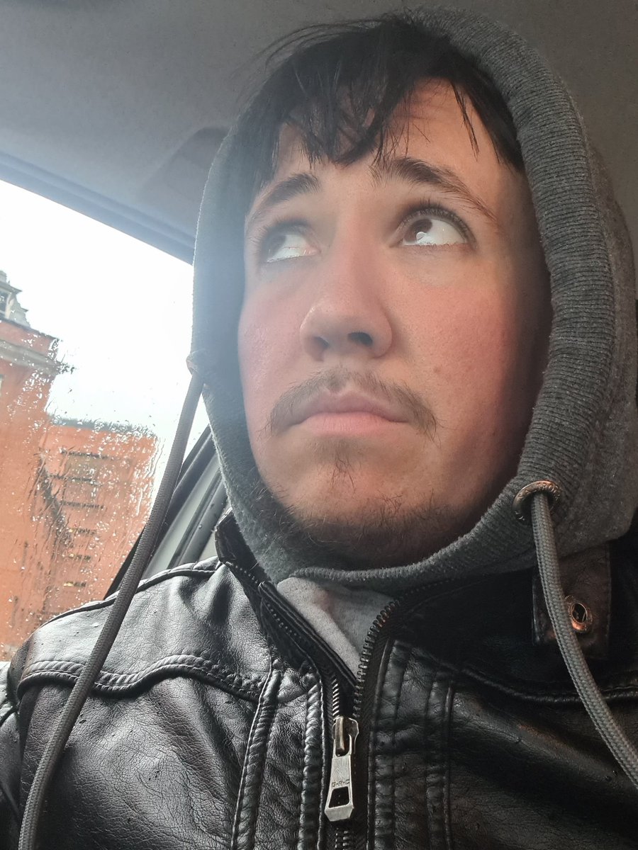 Despite the cosplay adventures, somehow panda eyed,soggy and distressed, waiting with <a href="/battleduck72/">Ducky</a>  for the RAC guy to fix the car is the most Käärijä (or at least Jere) I've ever looked...