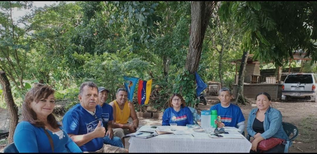 _guarito's tweet photo. @UNT_Lara_ sigue fortaleciendo sus estructuras en todo el Estado. @partidoUNT Rumbo a La Primaria @AlexisFRamosP @LenchoM https://t.co/fZKseefDLi