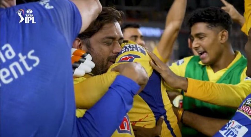 dhotedhulwate's tweet image. That moment though. I wanna frame it and put it on my wall 😍

#IPL2023Final #WhistlePodu