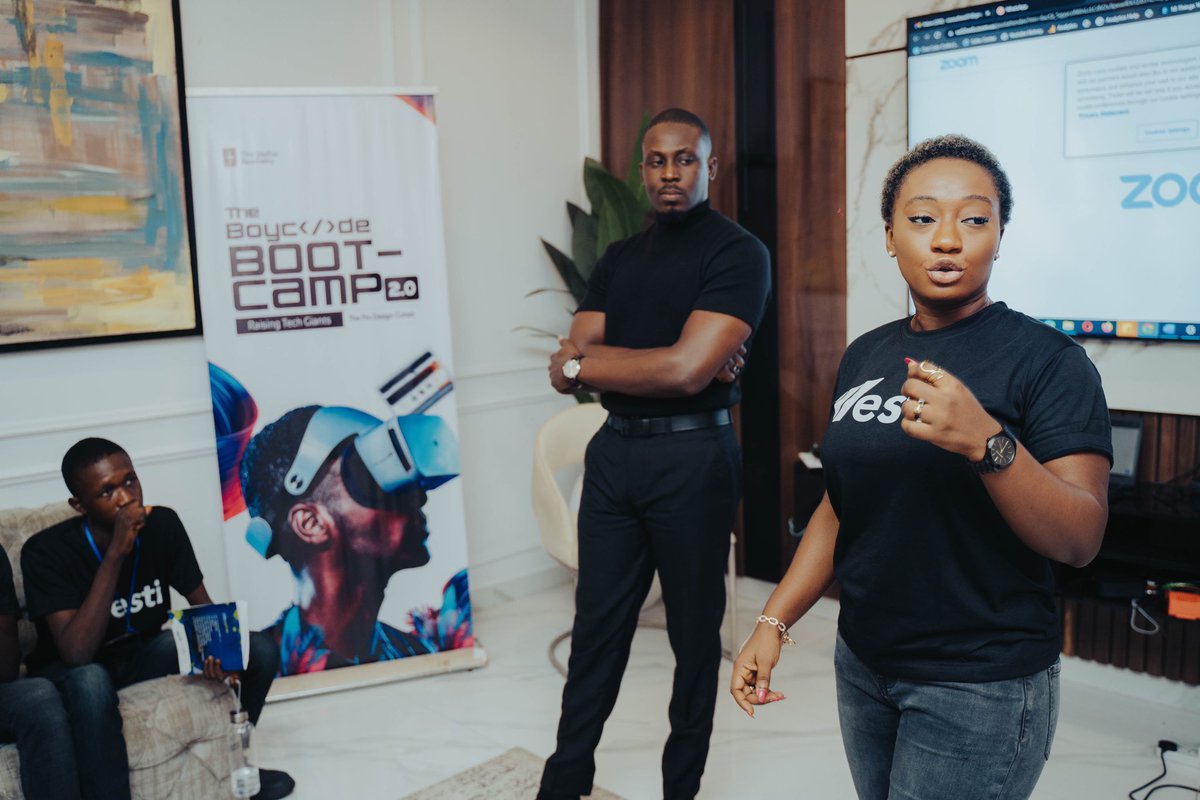 agbajegoriite's tweet image. This academy, dedicated to fostering design and tech talents from Africa, is on a mission to create an ecosystem that nurtures a million tech talents by the year 2042.

#VestiCSR #StellarAcademy #BoycodeBootcamp #TechTalents #AfricanInnovation #EmpoweringYouth #TechForAfrica
