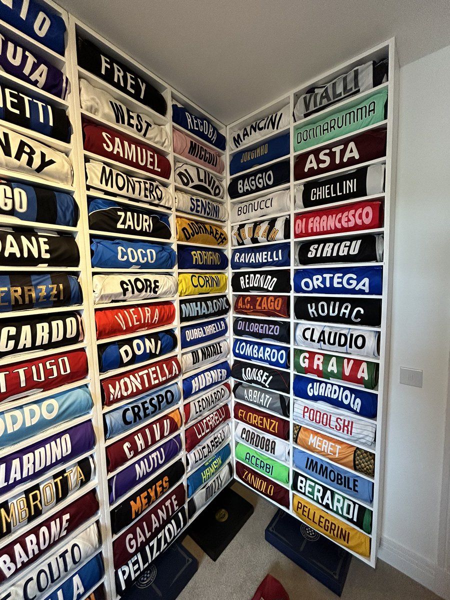 neildeano31's tweet photo. Updated shirts for “The Wall” https://t.co/d6afuvDQOJ