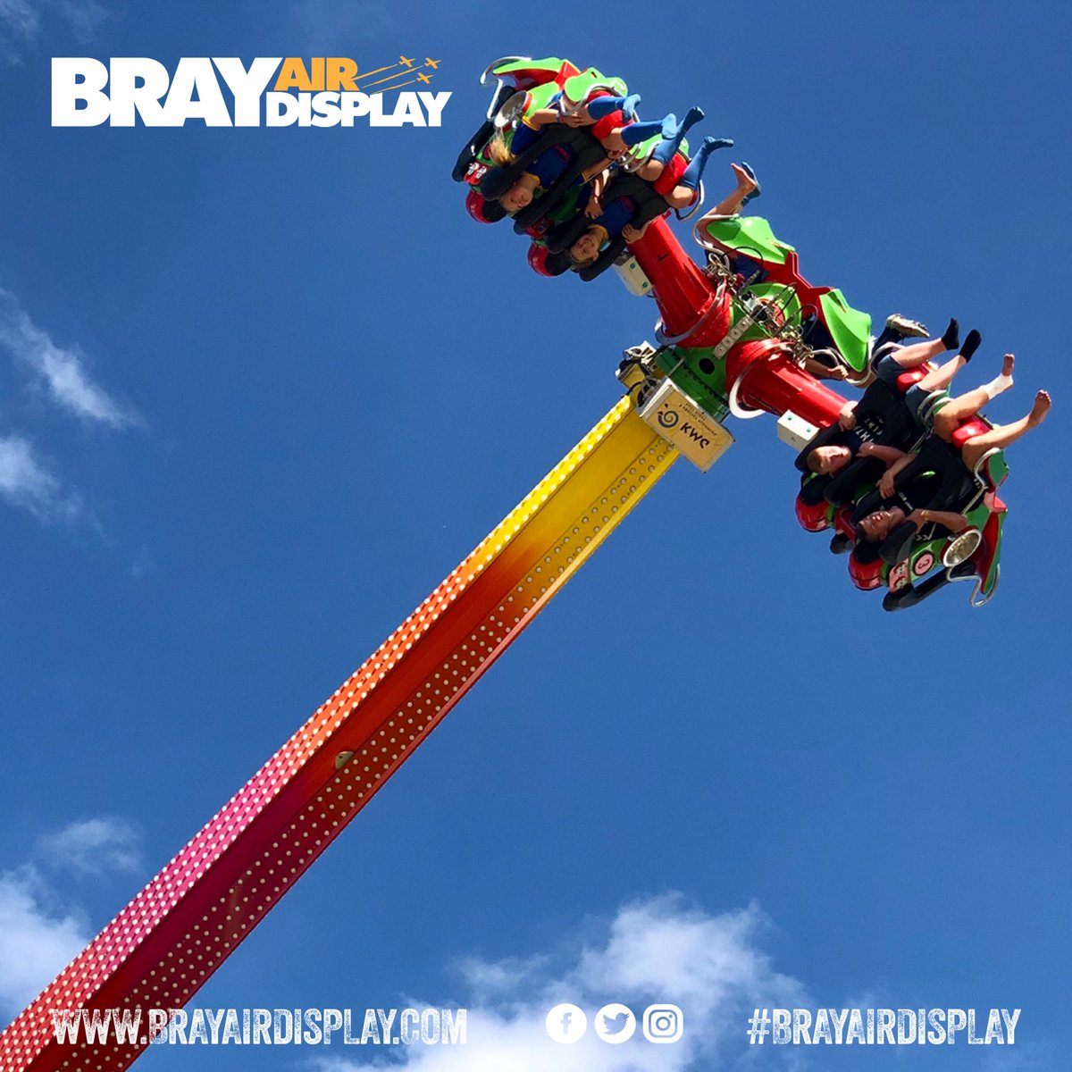 The Seafront funfair stays open until 10 pm tonight. 📅 #BrayAirDisplay | July 29 & July 30 🎢 Ground Entertainment - daily from 12 ✈️ Airshow - 3 pm on both days ℹ︎ ➜ brayairdisplay.com #SummerInBray #LoveBray #Heli60