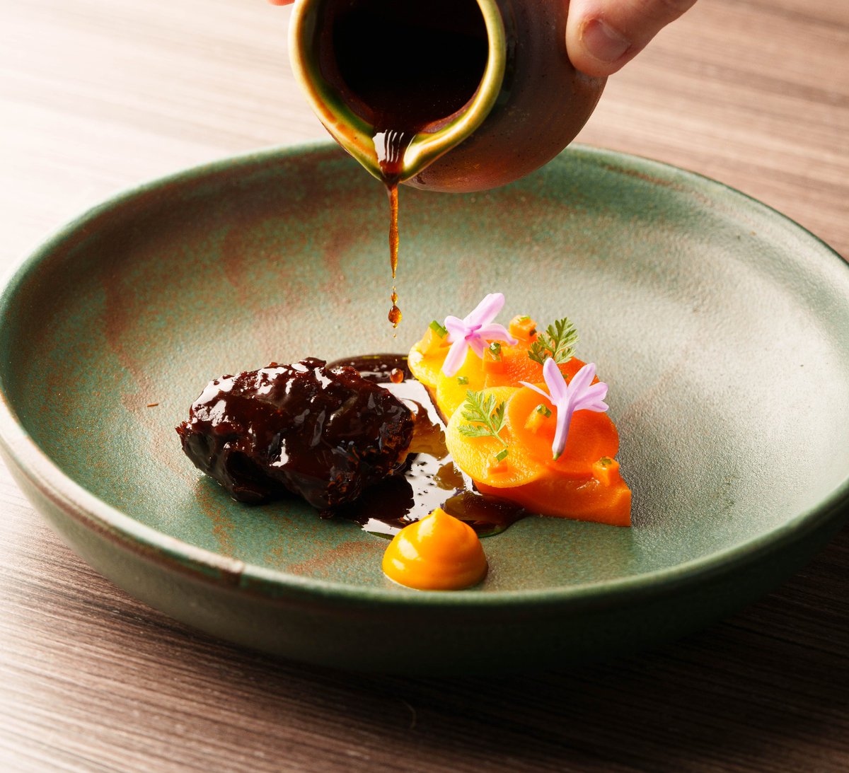 James Hill at The Oak Curthwaite tweet media