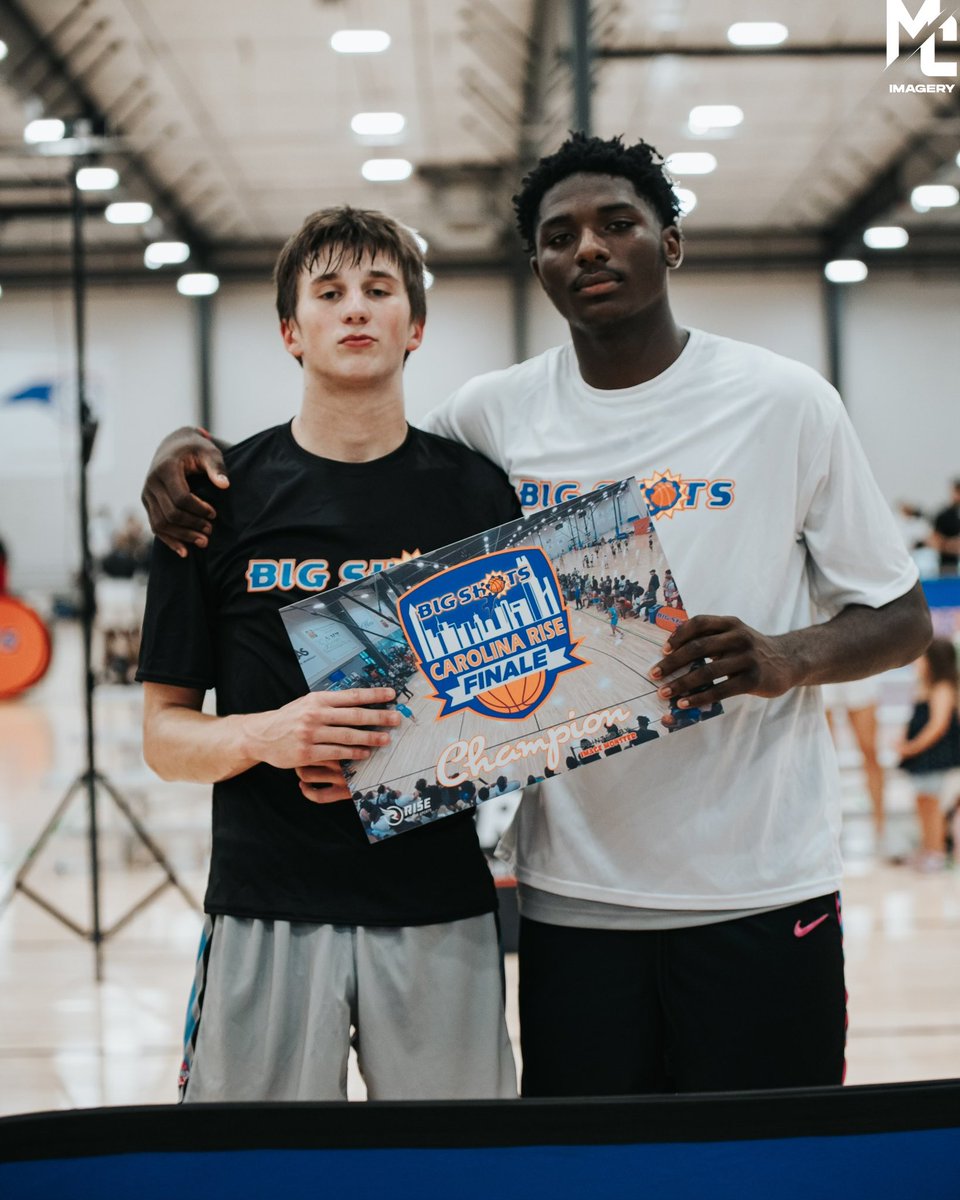 #BIGSHOTS #RiseFinale

🏆15U Gold Championship🏆

865 Elite 88
@GCsports MVPs: Cade Murphy 24 x Kendre Harrison 
Owen Lentz 14
Jackson Simmons 14

Rising Pros 55
Nate Wilbourne 22
Jagger Emerson 10