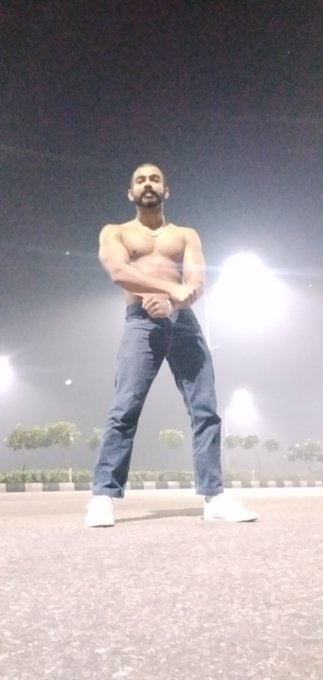 It is dark outside  N inside???  It's fucking awesome Ask for more details...... DM https://t.co/JB4