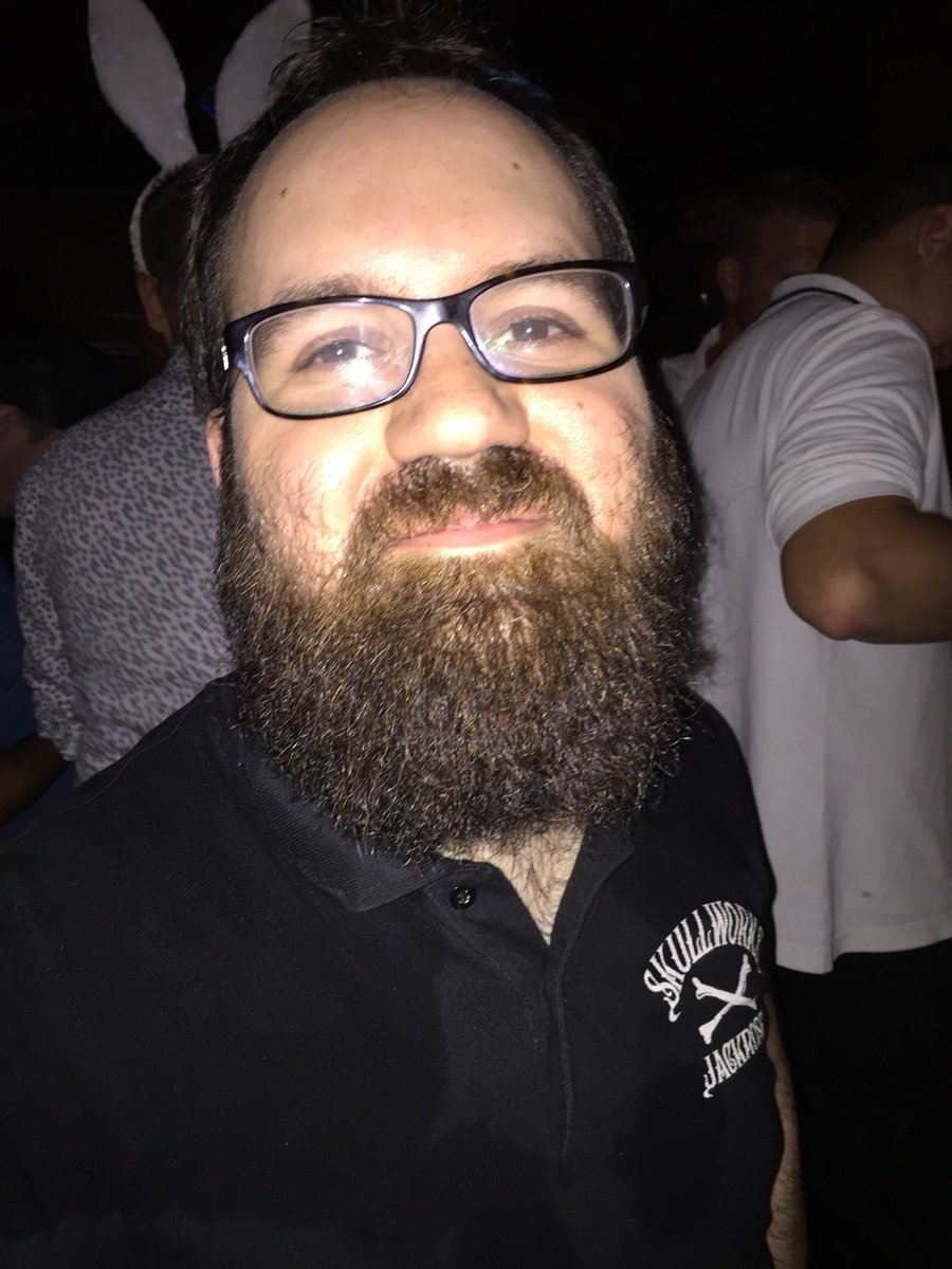 Kawaltee's tweet photo. @Bestmarmotte @Zecharia_HS Oh putain je me souviens de cette soirée 😂 https://t.co/ANu3Hr4zgo