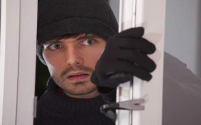 HOW TO ASSESS THE BURGLARY RISK OF YOUR NEW HOME

Property location, aesthetics, potential cash flows, tax benefits, and maintenance could be the factors considered before investing in a property. Nevertheless, security must not be on the back burner!

callcolumbuslocksmith.com/how-to-assess-…