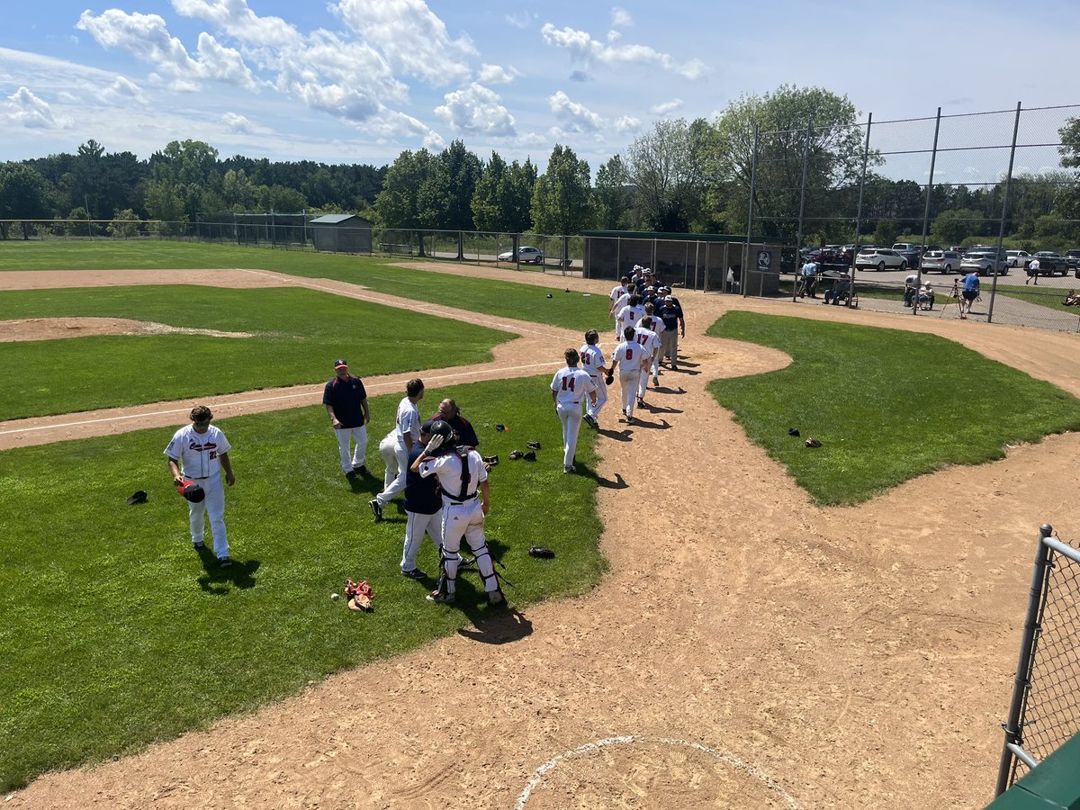 EvanHong18's tweet photo. The only run scored on July 19 was the difference on July 30… @ECCavs hold on to win 1-0 and clinch a spot in the #CRBL playoffs!

@ECRivermen fate falls in the hands of the @ECbearsbaseball now, they need the Bears to lose both to Chippewa Falls today to advance #ecscores https://t.co/ICpx9Gc7JC