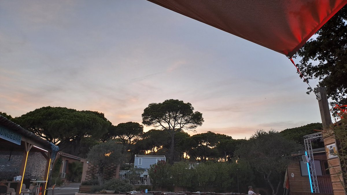 fdr75's tweet photo. Ik ben dan hier he
#ladouce #CotedAzurFrance #goodlife https://t.co/l4slBarTEZ