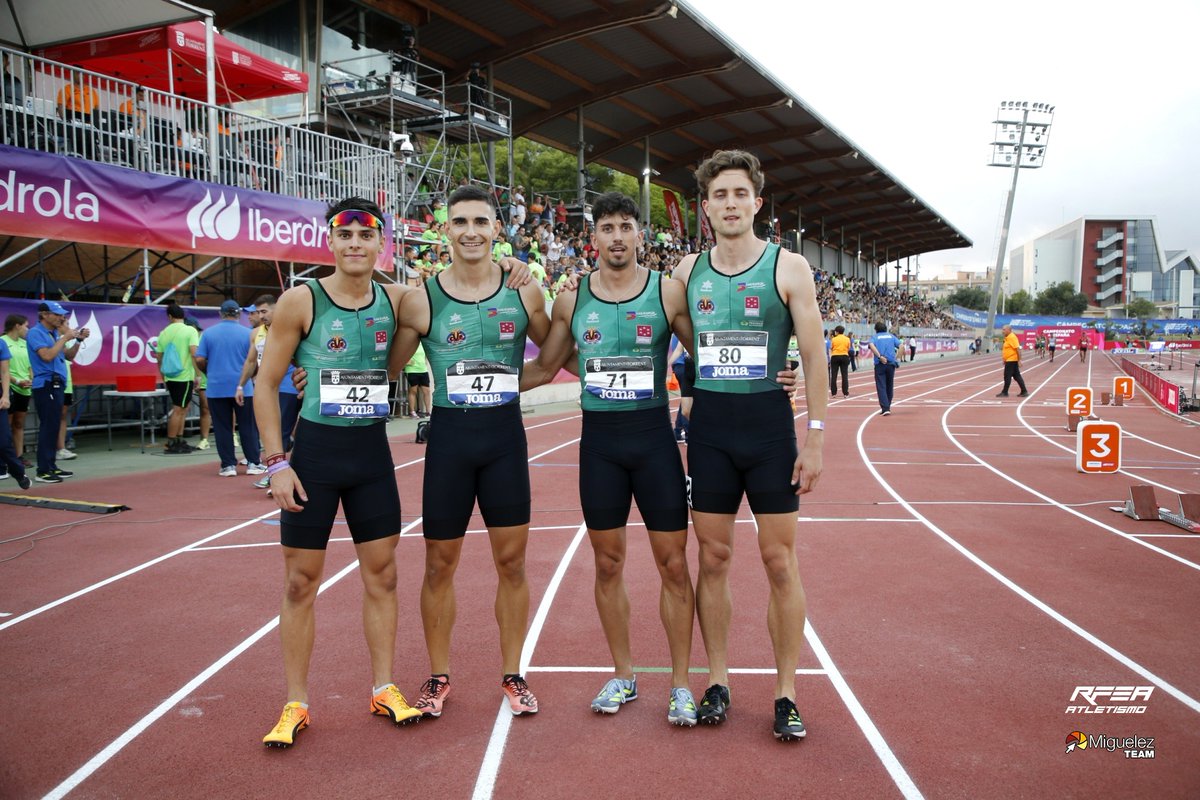 4x100 m 🚹#CEatletismo

🥇<a href="/atletismoplayas/">CA Facsa Playas de Castellón</a> 39.94

por ¡¡ una centésima !! 

📺 bit.ly/3DChkoa
📊bit.ly/3OA4ih7
