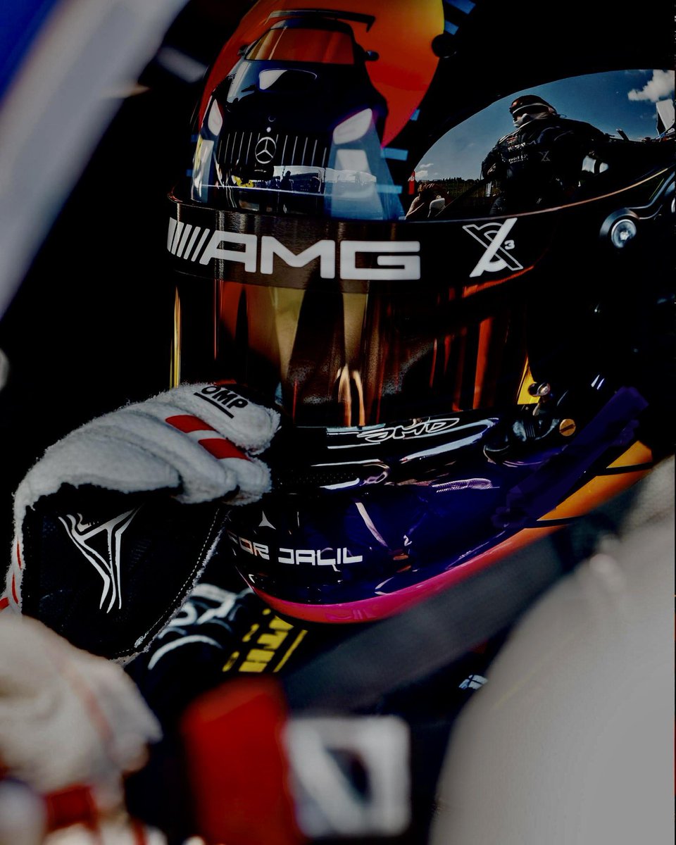 EthanVadlked's tweet photo. Half season for us ninth victory in Lima Park and we are leaders in the world drivers' championship for now to keep the concentration in Belgium 🇧🇪 and Canada 🇨🇦I will thank you very much for the support 🙏🏻 #WeLivePerformance #MercedesAMG 🏁 #EW https://t.co/ThDRwrzdrr
