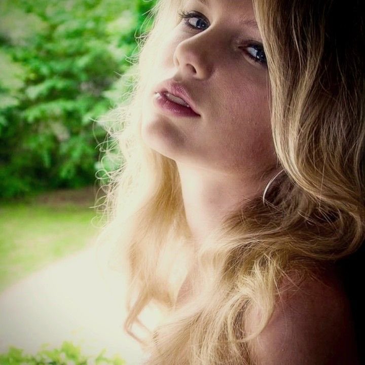 ;; taylor swift (i lve rupert) tweet media