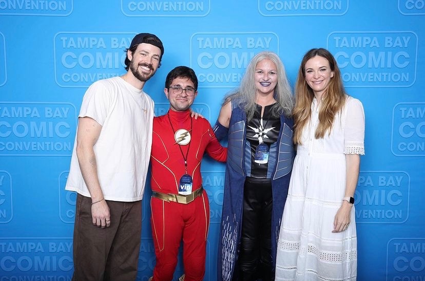 perfectlycait_'s tweet photo. when #flashfrost and #snowbarry collide ⚡️❄️❤️ https://t.co/vDEREJePuI