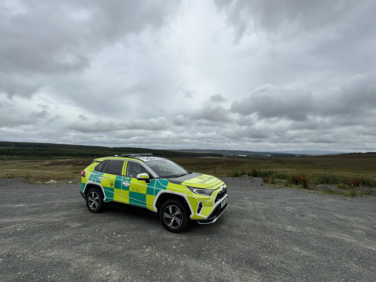 <a href="/NorthDoctors/">North Wales Emergency Doctors Service</a> out supporting <a href="/WelshAmbulance/">Welsh Ambulance</a> today, lovely day with <a href="/BrynEllis3/">Bryn Ellis</a> roaming the countryside. #charity #volunteers