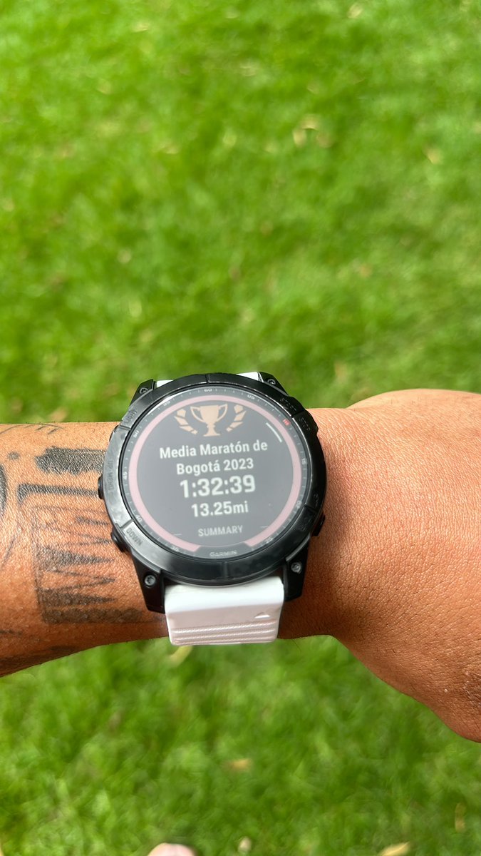 tuanlibos's tweet photo. What a rush of emotions first race in the books! @mediamaratonbog 

A lot of emotions in the race, but my legs felt strong and we pushed through https://t.co/VuuvqCUOXd