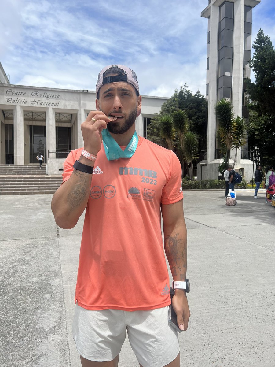 tuanlibos's tweet photo. What a rush of emotions first race in the books! @mediamaratonbog 

A lot of emotions in the race, but my legs felt strong and we pushed through https://t.co/VuuvqCUOXd