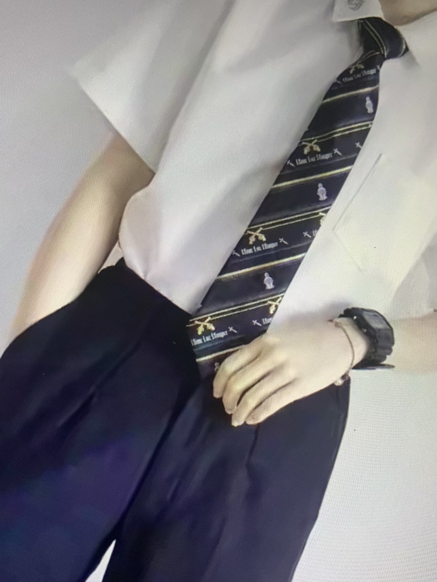 【cosplay 之JK裝扮】
大家最近動漫展有日日入場嗎？見到呢身裝扮，知我咩料喇！
利申：冇著底褲🤭🤭