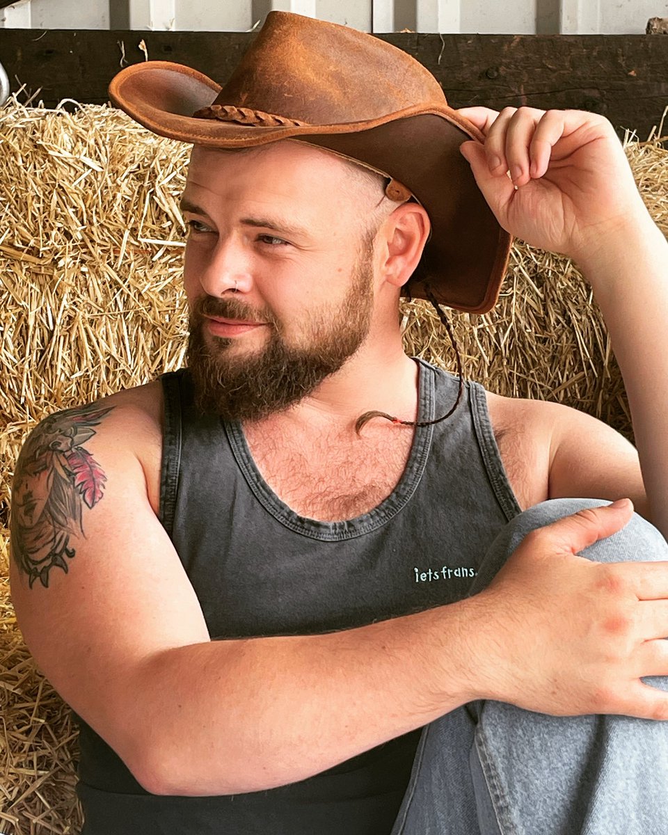 Ryan Laughton tweet media