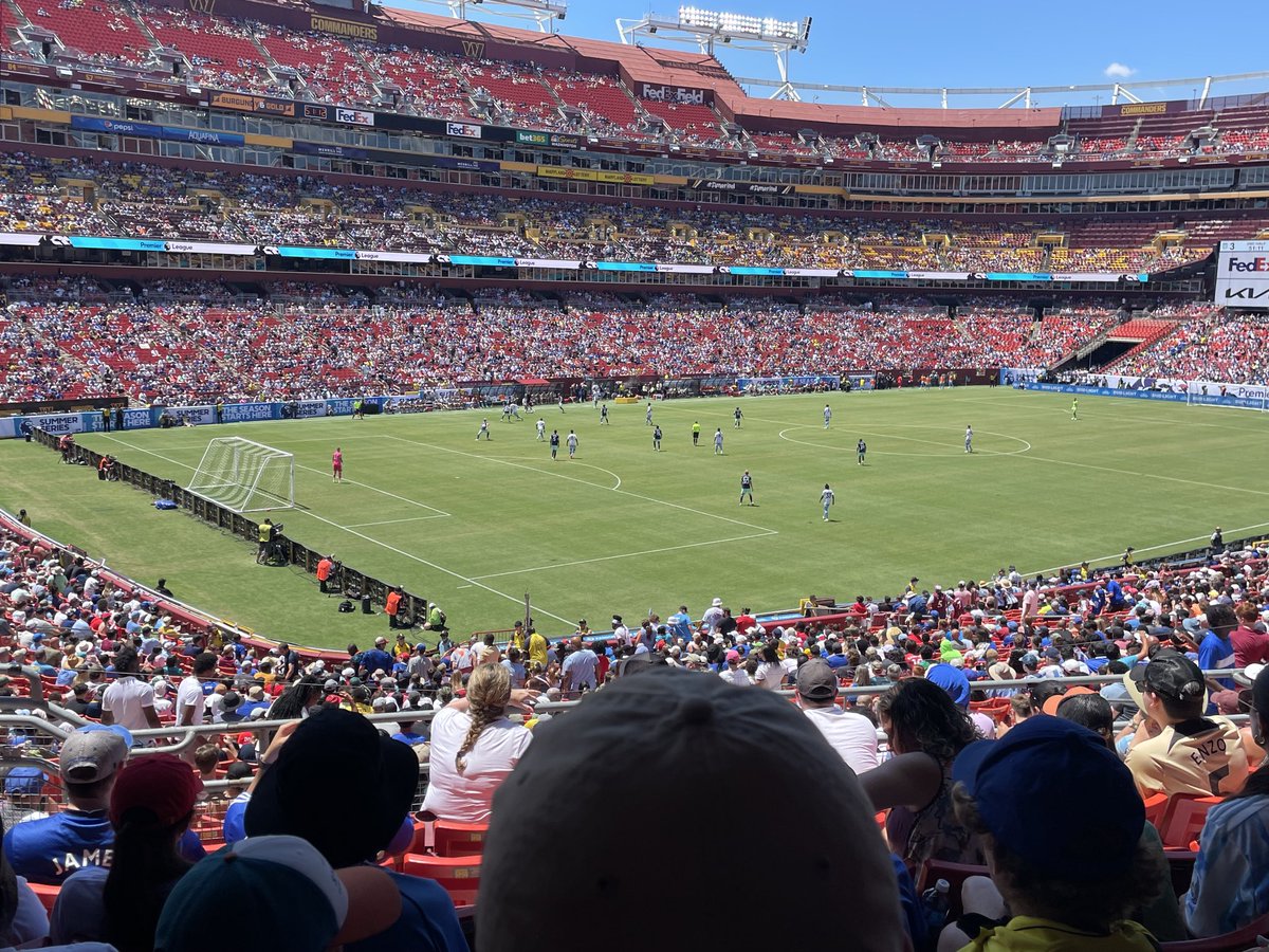 glenduerr's tweet photo. Aston Villa 3 - 3 Brentford 

Enjoying the match with my son

#PLSummerSeries #duerr5 #duerr5dc https://t.co/d9auG6Gjte