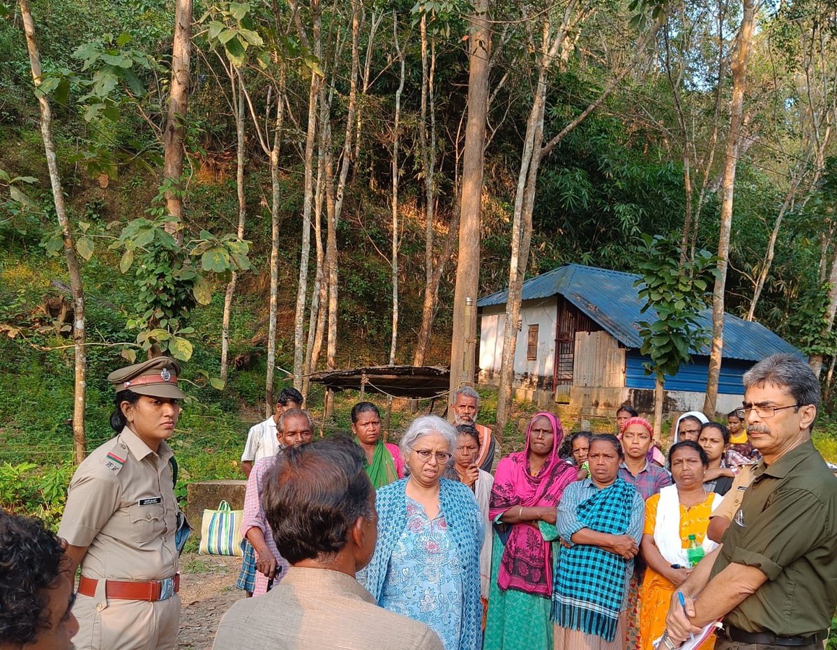 prernabindra's tweet photo. ..but never relented. I have been fortunate to have 'worked with her as member #NBWL & seen her fight for protection of #elephant corridors,habitats, for integrity of #EcoSensitiveZones, effective functioning of the Standing Commitee so it safegaurds #wildlife not facilitate 2/n https://t.co/LwxxoEt0ZG