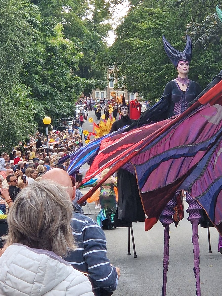 sharoncanavar's tweet photo. The best day in Harrogate with the last gig of the @HarrogateFest season and Carnival. Great to see so many people out supporting.
Thanks to @northyorksc & @VisitHarrogate for their support π https://t.co/cbZzEtUaoP