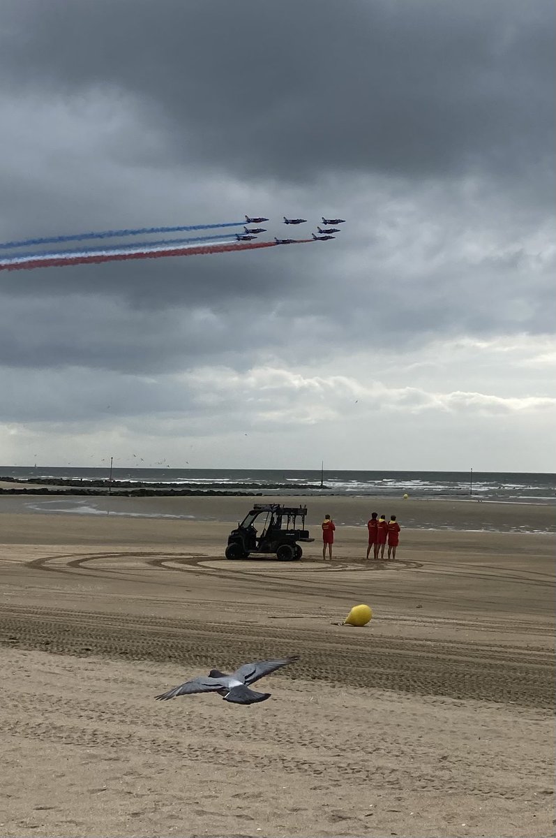 HellyBes's tweet photo. @PAFofficiel at Trouville today with life guards and pigeon https://t.co/FMCO4elxr1