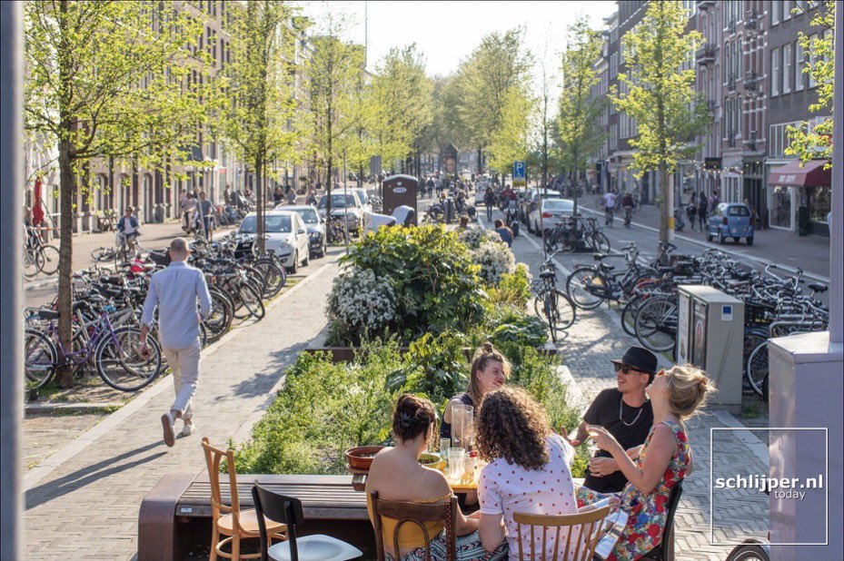 Amsterdam’s plan to remove 11,200 parking spaces from its streets by the end of 2025 is even more inspiring when we realize the kind of people-places that are possible where cars used to be. Example — #Amsterdam’s Elandsgracht between 2014 &amp; 2019, via <a href="/schlijper/">Thomas Schlijper</a>’s great pics.