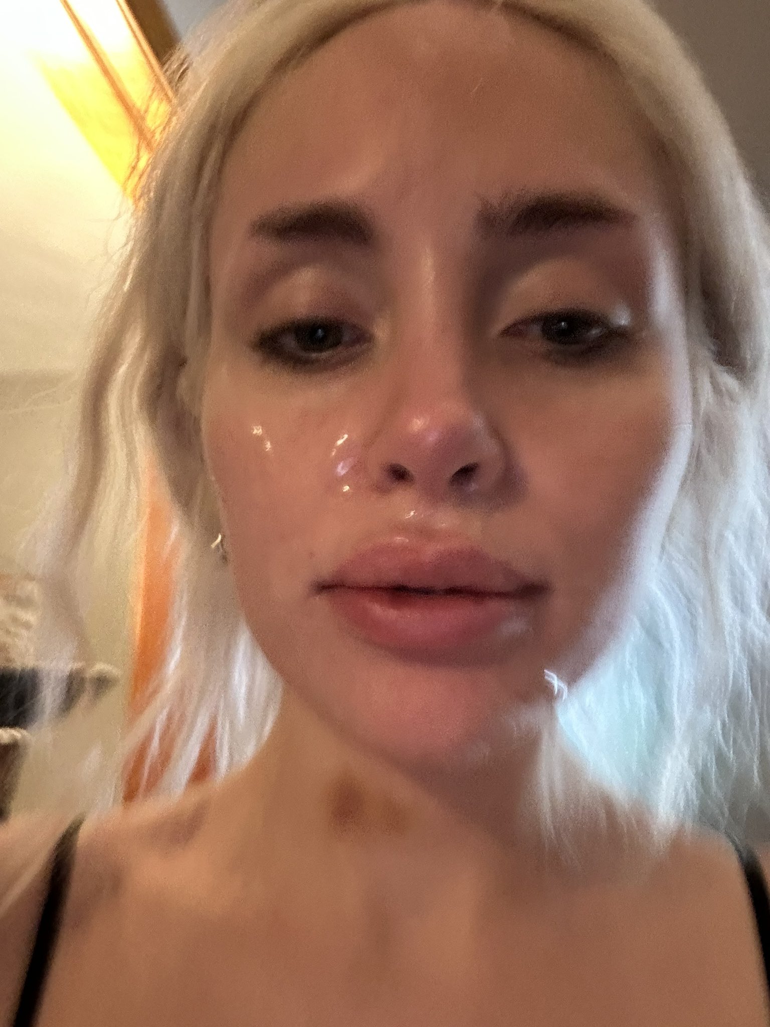 Naomi Woods on X: What's all over my face?!? t.coORy0qT8bB7  X