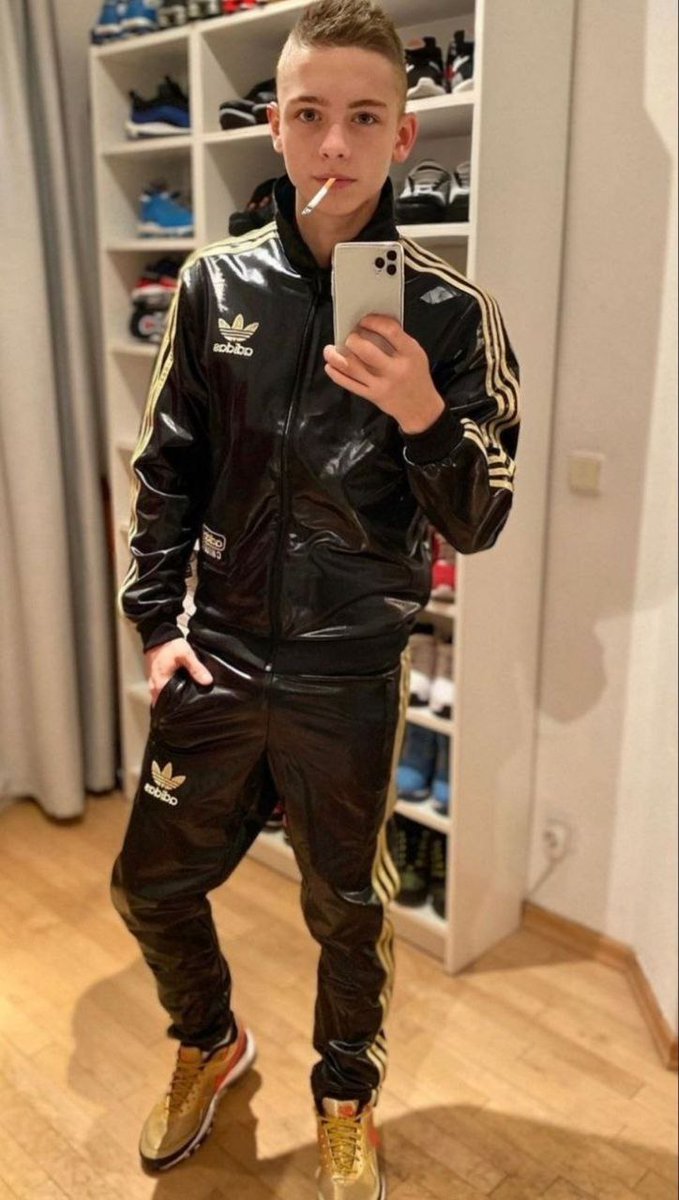 ScammMaster's tweet photo. You are weak.
Kneel and serve me boy. 
You know you can't stop https://t.co/xCOqPfIEeq
