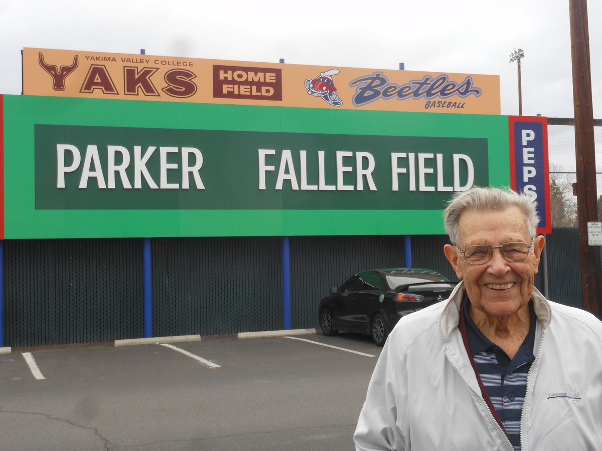 Yaks_Baseball's tweet photo. We lost legendary Head Baseball Coach Bill Faller Friday night. He was 98. Faller retired in 1987 after 26 years, during which he became the NWAC's winningest coach with 664 wins &amp; 18 league titles. He received 2 Purple Hearts and an air medal as a first lieutenant in WWII. 🐂 ♥️ https://t.co/CZYW5fmV5V