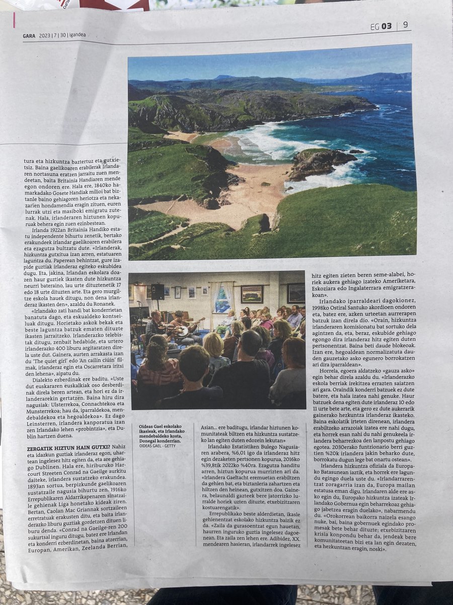 Áthas orainn gur tugadh dhá leathanach do <a href="/OideasGael/">Oideas Gael</a>, <a href="/CnaG/">Conradh na Gaeilge ⭕️</a> agus cúrsaí Gaeilge go ginearálta i gceann de phríomhnuachtáin Thír na mBascach inniu.

Nice to see full-page coverage of our courses in Gara <a href="/naiz_info/">naiz:</a> one of the main Basque newspapers today.

naiz.eus/eu/hemeroteca/…