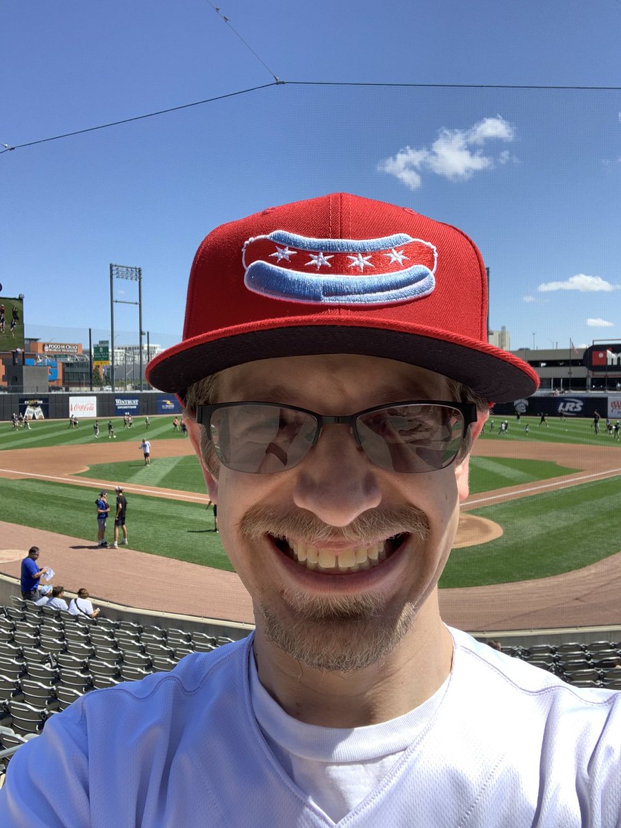 Today’s #fotd is my New Era @TheChicagoDogs hat! Since it’s a beautiful day, I’d figured I go see the Dogs play! Go Dogs! #fittedhats #newerahats #fittedhatsociety