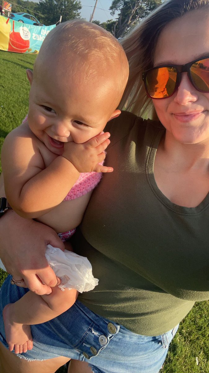 taylorannmech's tweet photo. Momma’s Babies♥️ https://t.co/gCeF1vQOOQ