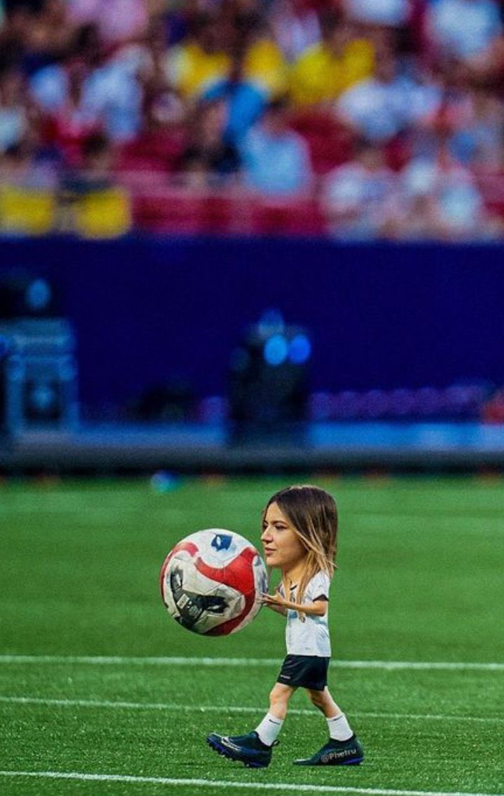 rivers (@samyriveratv) on Twitter photo 