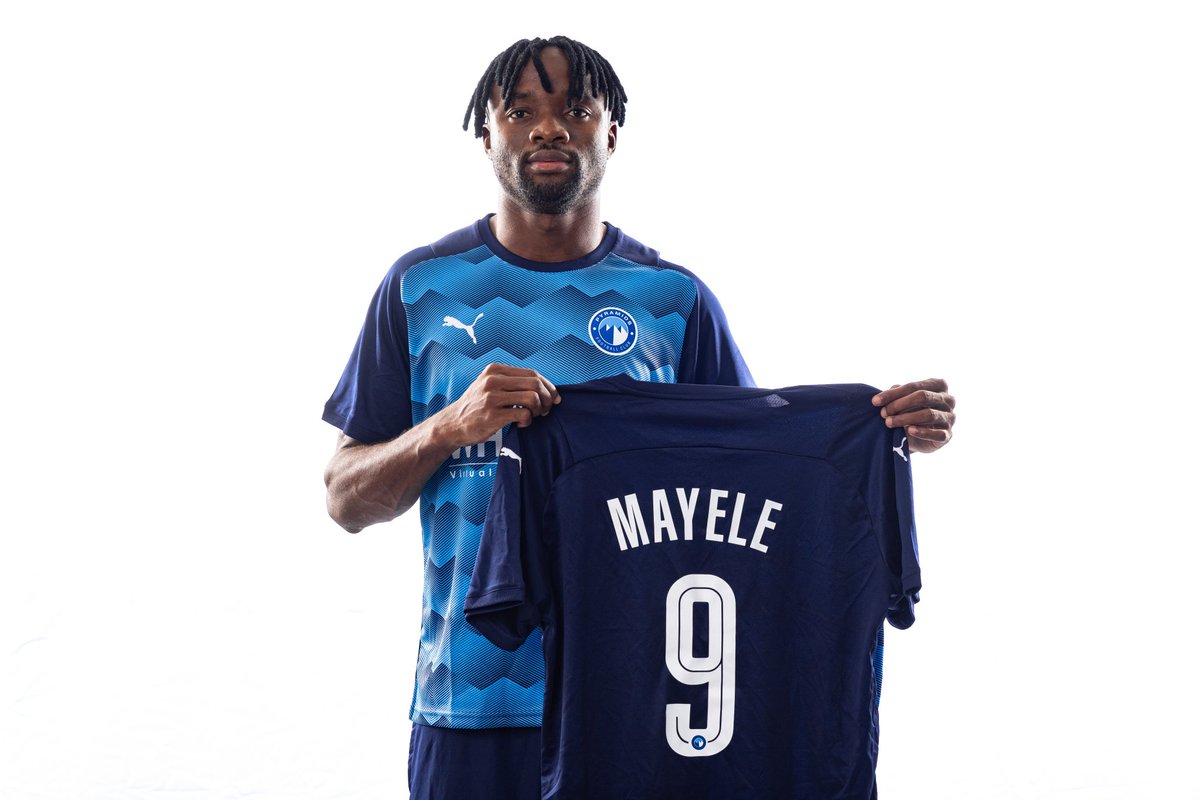 ojeksaikhoje's tweet photo. Remember Fidson Mayele, who scored a brace for @YoungAfricansSC against @RiversUnitedFC in @CAFCLCC?
The #DRCongo star has moved from #Tanzania to @pyramidsfc in #Egypt.
#MayeleXPyramids
#Pyramidsfc https://t.co/NWnnT6TqLt