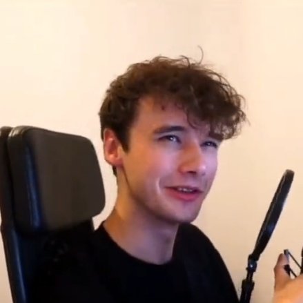 filler6789's tweet photo. Wilburs face at seeing my username 😭😭 https://t.co/5zjZF0rBmr