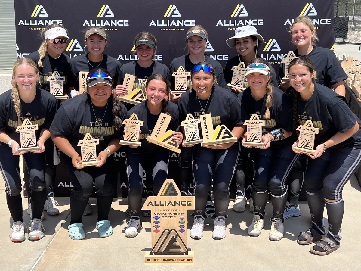camcoop_12's tweet photo. We won the last game of the season!#AFCSNationals 2023 18u Tier 3 National Champions! Honored to be named All Tournament!  Thank you @bombers_fp for the people, memories, and games! Thank you Mom and Dad! 🫶🏼 @BombersGldNat18 https://t.co/W7pgR9hSUo