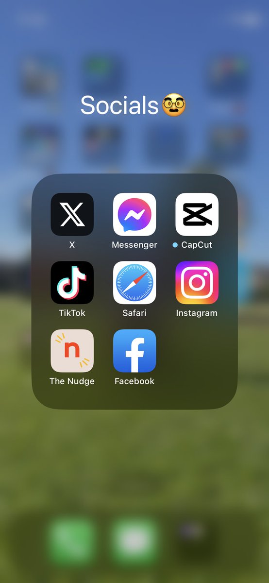 sheashea2410's tweet photo. I went to this folder and said “WTF is X and how this sex s*** get on my phone !!?” 🤣🤣🙄 wtf @X “twitter” https://t.co/E4T1Bb0yeA