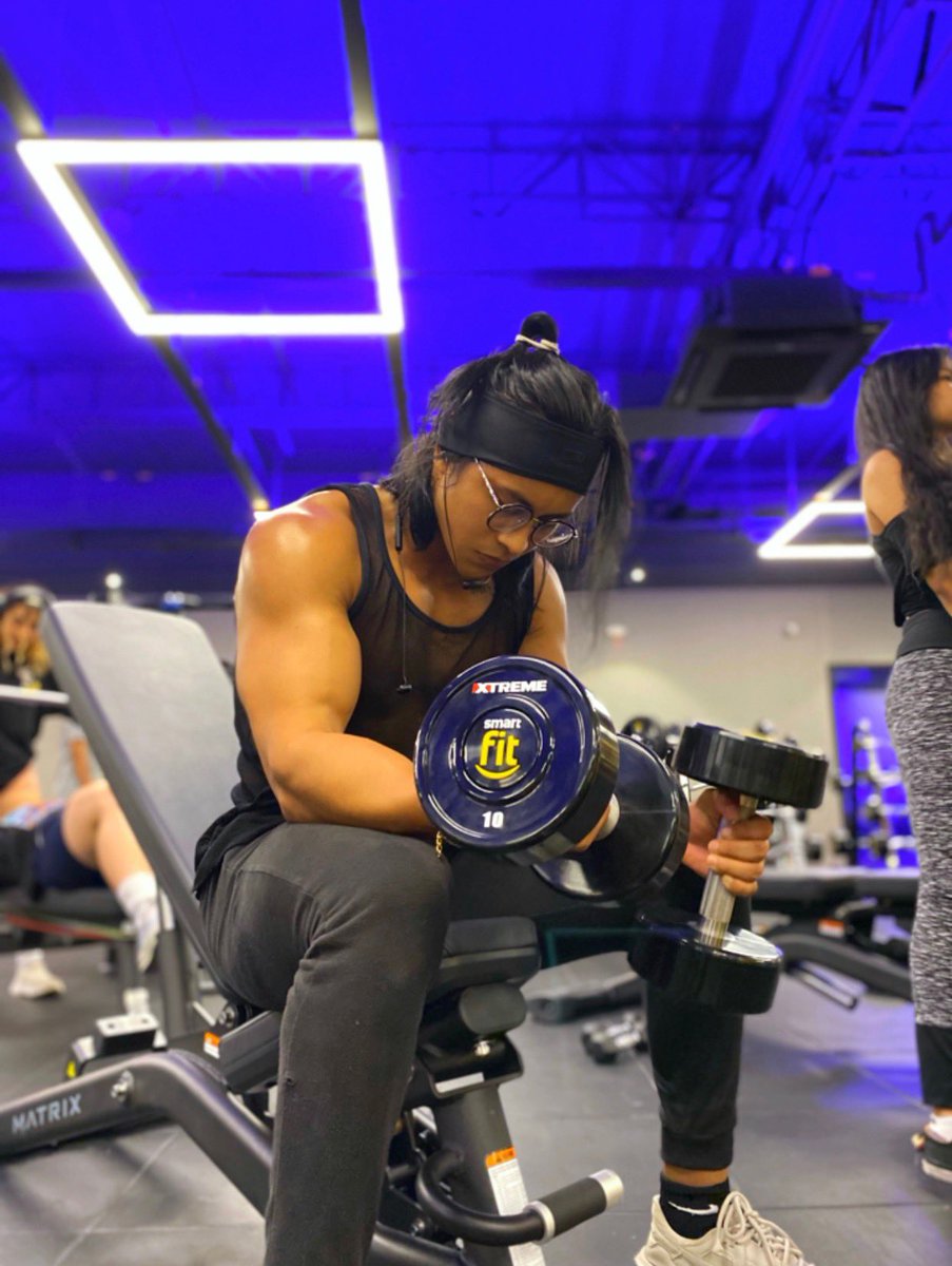 RobertoDlcFit__'s tweet photo. Se CONSTANTE… NO TE DETENGAS.. 🔱
#fitnessmotivation #inspiration #cree #creetelo #gym #workout https://t.co/sJ3g4BxXqv