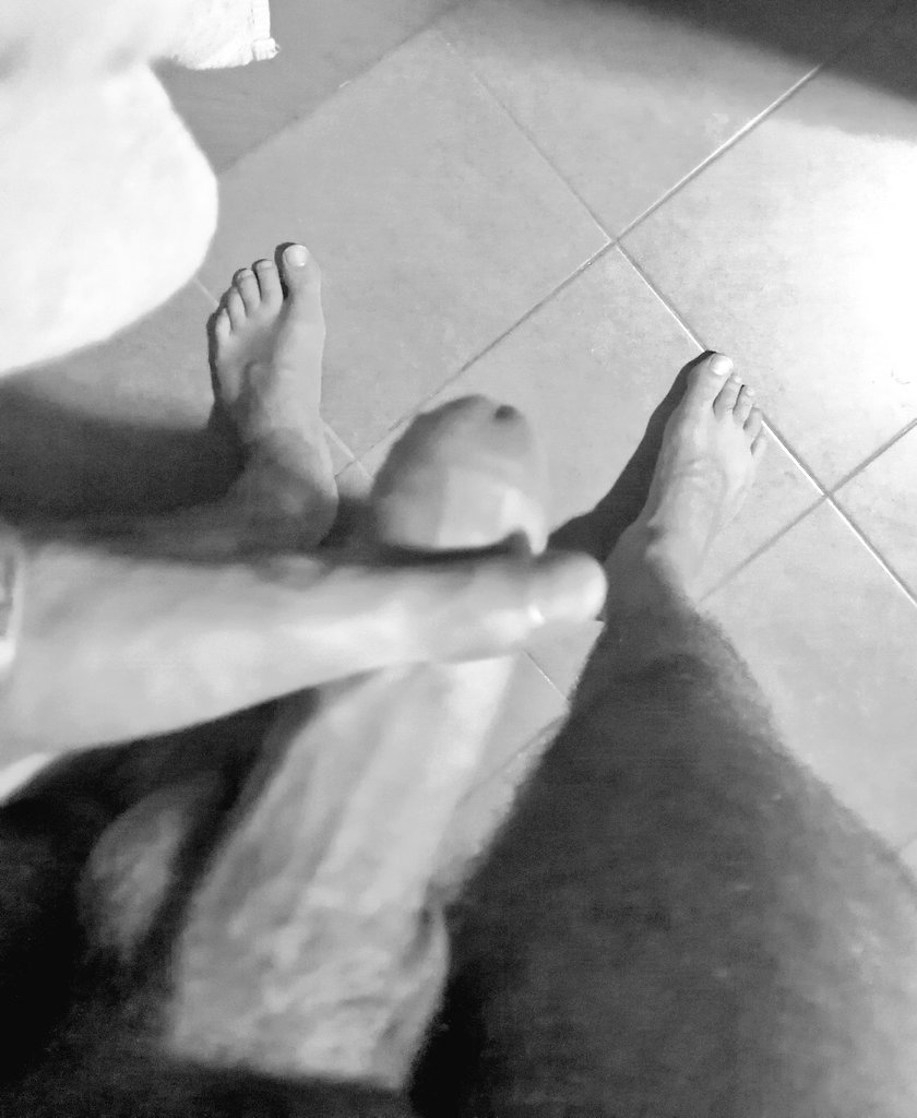 swingerPT89's tweet photo. Fire, desire🔥 https://t.co/hqi22Pnsey