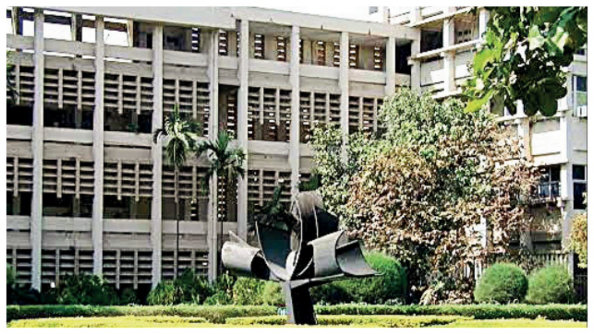 timesofindia's tweet photo. To end caste bias, IIT-Bombay says don't ask mates their JEE ranks https://t.co/XrjFFD9VYu https://t.co/1h5nmAro6X